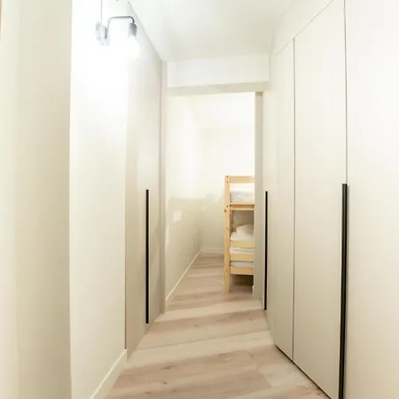Aqua Vista With Parking And Seaview By Interhome Appartement
