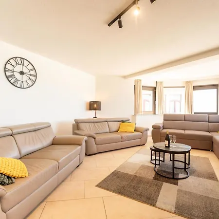 아파트 Aqua Vista With Parking And Seaview By Interhome